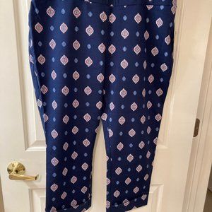 Dana Buchman Slimming Capri Summer Navy Medallion Print XL NWT